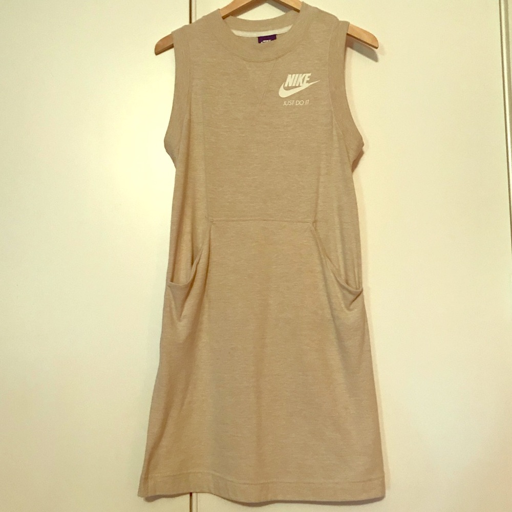 Nike Women’s Vintage Fleece dress